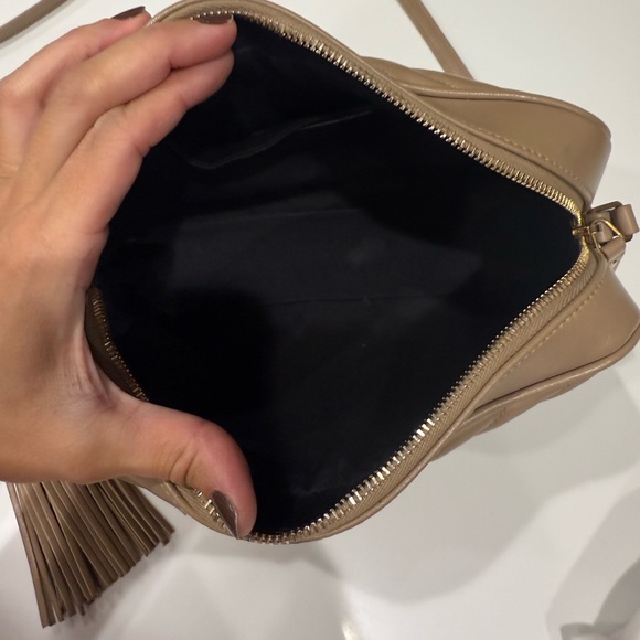 Yves Saint Laurent YSL Lou Camera Bag - Picture 5 of 11